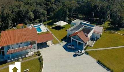 Chácara / sítio com 3 quartos à venda em Miringuava, São José dos Pinhais  por R$ 7.700.000