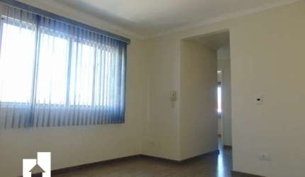Apartamento com 3 quartos para alugar na Cidade Jardim, São José dos Pinhais , 65 m2 por R$ 1.800