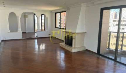 Apartamento sem mobília com 03 dormitórios para locação em Moema, São Paulo!