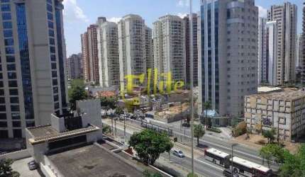 Flat em Moema, totalmente mobiliado com serviços! Próximo das Estações Eucaliptos e Moema Linha Lilás!
