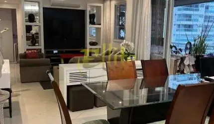 Apartamento sem mobília com 02 dormitórios para locação no bairro Santo Amaro, em São Paulo!