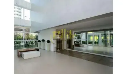 Apartamento para locação na Barra Funda, São Paulo-SP: 1 quarto, 1 suíte, 1 banheiro, 1 vaga de garagem, 33m² de área.