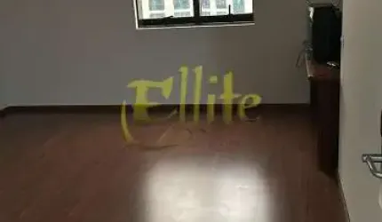 Flat em Moema, sem mobília com serviços! Próximo das Estações Eucaliptos e Moema Linha Lilás!