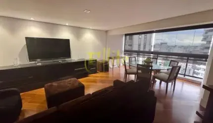 Flat com 02 dormitórios para locação em Moema, totalmente mobiliado com serviços, próximo à Estação Moema!