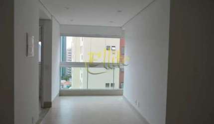 Apartamento sem mobília com 02 dormitórios para locação na Consolação em São Paulo!