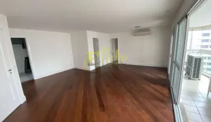 Apartamento sem mobília para locação na Vila Olímpia, São Paulo!