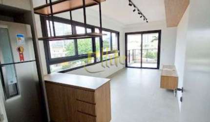 Apartamento semi mobiliado de 02 dormitórios para alugar em Pinheiros, próximo da estação de metro Faria Lima!