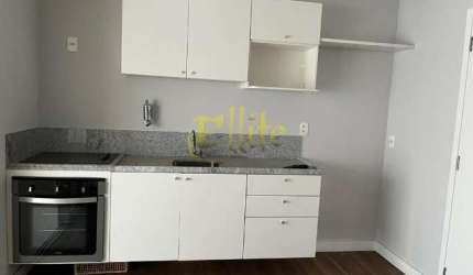 Apartamento semi mobiliado com 01 dormitório para locação na região do Brooklin em São Paulo!