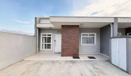 Casa com 3 quartos à venda na Rua José Zen, 351, Bom Jesus, São José dos Pinhais, 74 m2 por R$ 650.000