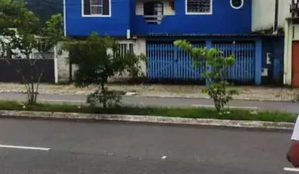 Sobrado à venda, Solemar, Praia Grande, SP.