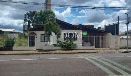 Casa à Venda