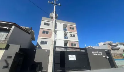 APARTAMENTO SEMI MOBILIADO