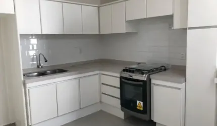 APARTAMENTO DE 2 DORMITÓRIOS NO CENTRO DE FLORIANÓPOLIS SC