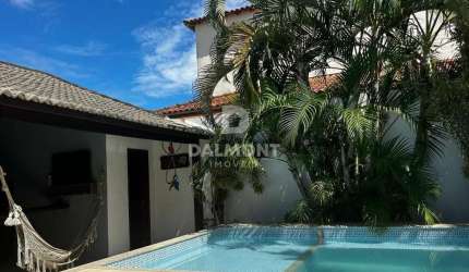 Caminho de Búzios - Cabo Frio - Excelente casa com 4 quartos  em condomínio fechado