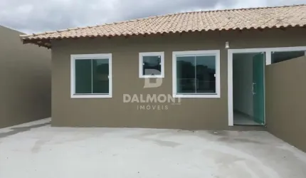 Vila do Peró - Cabo Frio/RJ - Casa com 2 dormitórios à venda, 64 m² por R$ 320.000