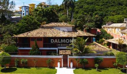 Forno - Búzios/RJ - Casa duplex, 5 suítes, ótima localização.