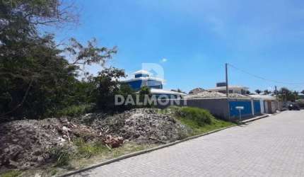 Caravelas - Búzios  - Terreno 450M², ótima localização.