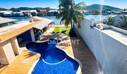 Ogiva - Cabo Frio/RJ - Casa de alto padrão com vista e acesso ao Canal do Itajuru