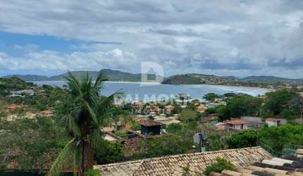 GERIBÁ - BÚZIOS - BELA  CASA TRIPLEX, COM MUITO VERDE E VISTA PANORÂMICA  DE GERIBÁ, 2 SALAS AMPLAS