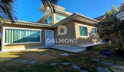 Caravelas - Búzios - Magnifica casa duplex, em terreno de 450 M², em condomínio