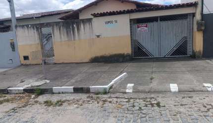Casa em Lagoa Grande  -  Feira de Santana