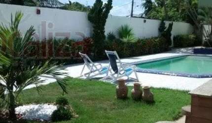 Casa em Acm  -  Feira de Santana