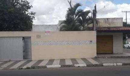 Casa em Feira de Santana