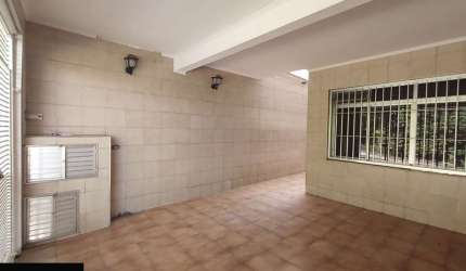 Sobrado com 03 Dormitórios ( 1 Suíte com Terraço), 02 Vagas para automóvel, bairro extremamente arborizado- perto da USP ( Jd Rizzo - Butantã).