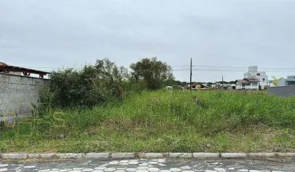 TERRENO EM PIÇARRAS