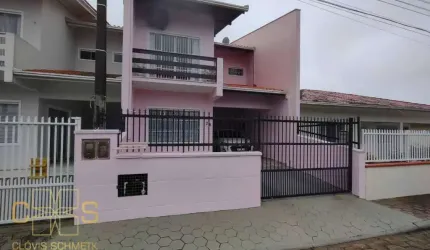 SOBRADO  MOBILIADO A 150MTS DO MAR EM PIÇARRAS