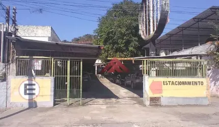 Área com 1.200m2 localizada no coração de São Gonçalo.