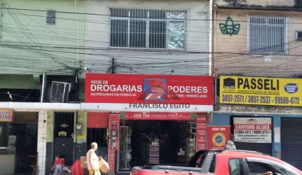 Loja comercial no centro do Paraíso conjugada com apartamento na parte superior.