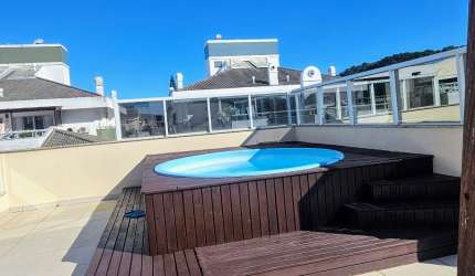 LINDA COBERTURA COM 4 SUÍTES A 400 METROS DO MAR, NA PRAIA DOS INGLESES