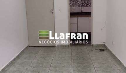 Apartamento 2 dormitórios Condomínio Por do Sol