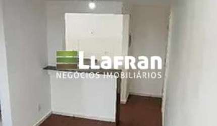 Apartamento 2 dorm Condomínio Família Taboão