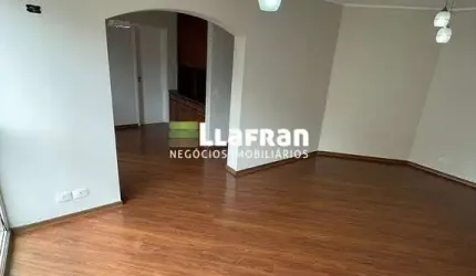 Apartamento de 3 dormitórios Edifício Maira