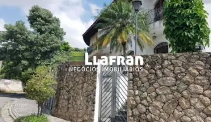 Casa 4 dormitórios Jardim Peri Peri São Paulo