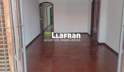 Casa 4 dormitórios Jardim América