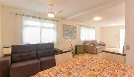Casa com 3 quartos à venda na Rua Valentim Bokowski, 98, Guabirotuba, Curitiba, 162 m2 por R$ 750.000