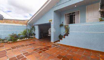 Casa com 3 quartos à venda na Rua Castorino Augusto Rodrigues, 148, Cajuru, Curitiba, 70 m2 por R$ 699.000