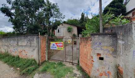 Casa com 3 quartos à venda na Rua Manoel Teixeira de Lara, 37, Bonfim, Almirante Tamandaré, 75 m2 por R$ 130.000