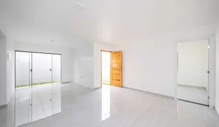 Casa com 3 quartos à venda na Rua Alagoas, 70, Vila Itaqui, Campo Largo, 76 m2 por R$ 389.000