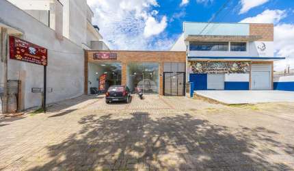 Casa com 2 quartos à venda na Avenida Archelau de Almeida Torres, 2049, Iguaçu, Araucária, 400 m2 por R$ 1.700.000