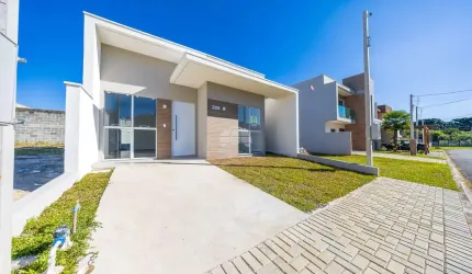 Casa com 3 quartos à venda na Rua Francisco Alves Ferreira, 640, Vila Glória, Campo Largo, 62 m2 por R$ 389.000