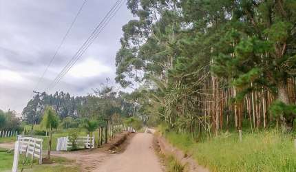 Chácara / sítio à venda na Rua Principal, Três Córregos, Campo Largo, 319778 m2 por R$ 1.200.000