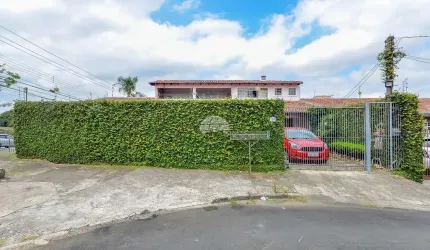 Casa com 5 quartos à venda na Rua João José Thauny, 100, Bacacheri, Curitiba, 146 m2 por R$ 800.000