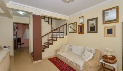Casa com 3 quartos à venda na Rua Ada Macaggi, 658, Bairro Alto, Curitiba, 120 m2 por R$ 490.000