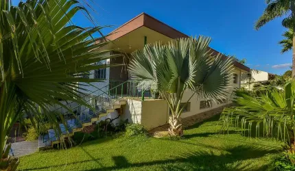 Casa com 4 quartos à venda na Rua Flávio de Azevedo Macedo, 272, São Lourenço, Curitiba, 255 m2 por R$ 1.190.000