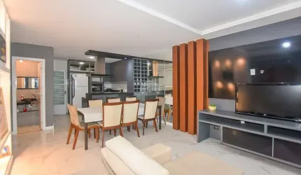 Casa com 3 quartos à venda na Rua Selvino Gomes Nogueira, 209, Alto Tarumã, Pinhais, 198 m2 por R$ 845.500