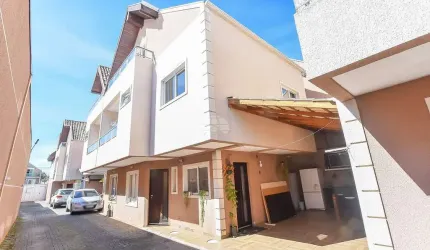 Casa em condomínio fechado com 3 quartos à venda na Rua Bahia, 506, Guaíra, Curitiba, 117 m2 por R$ 695.000